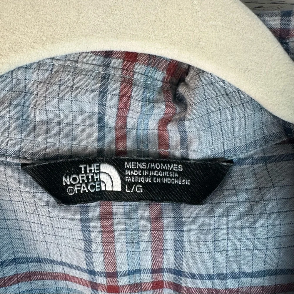 The North Face hommes plaid button-down snap closure short sleeve shirt
